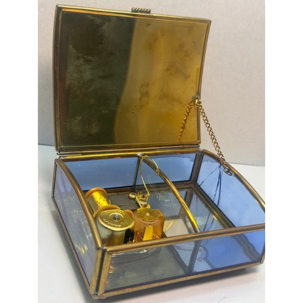 RARE Vintage Kitten Music Jewelry Trinket Box Blue Glass Brass Tone Slight Crack